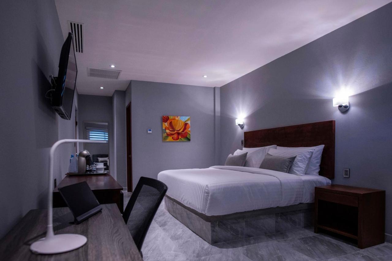 Hotel La Querencia Río Verde Екстериор снимка